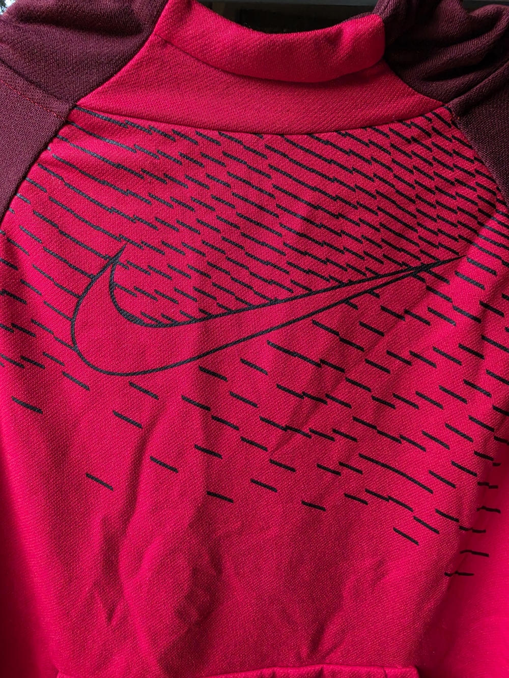 Nike Red Hooded Pullover with Maroon Raglan Sleeves - Picture 3 of 6